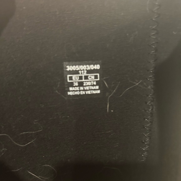 zara black leather boots with pearl detailing - Picture 2 of 5